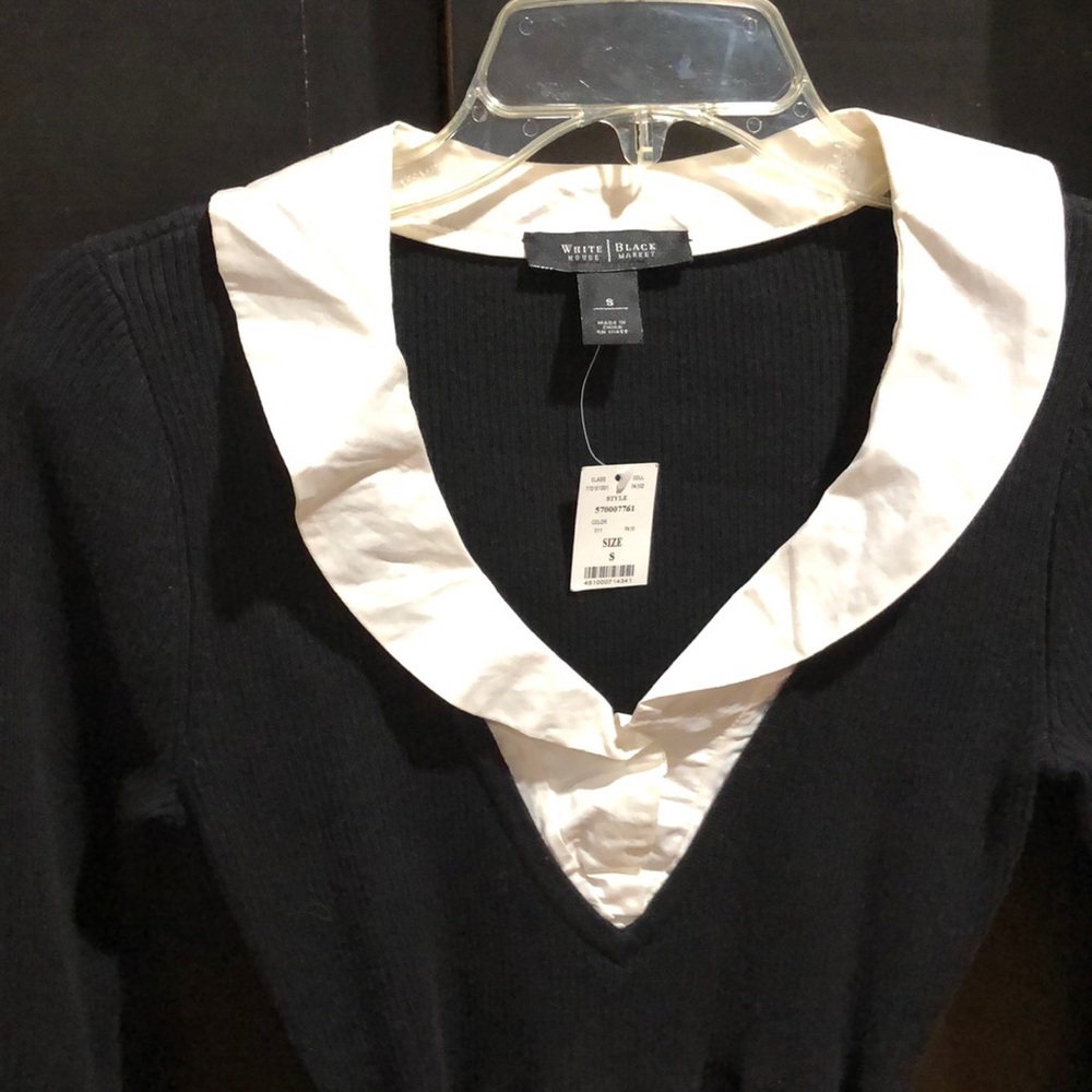 White House Black Market Size Small